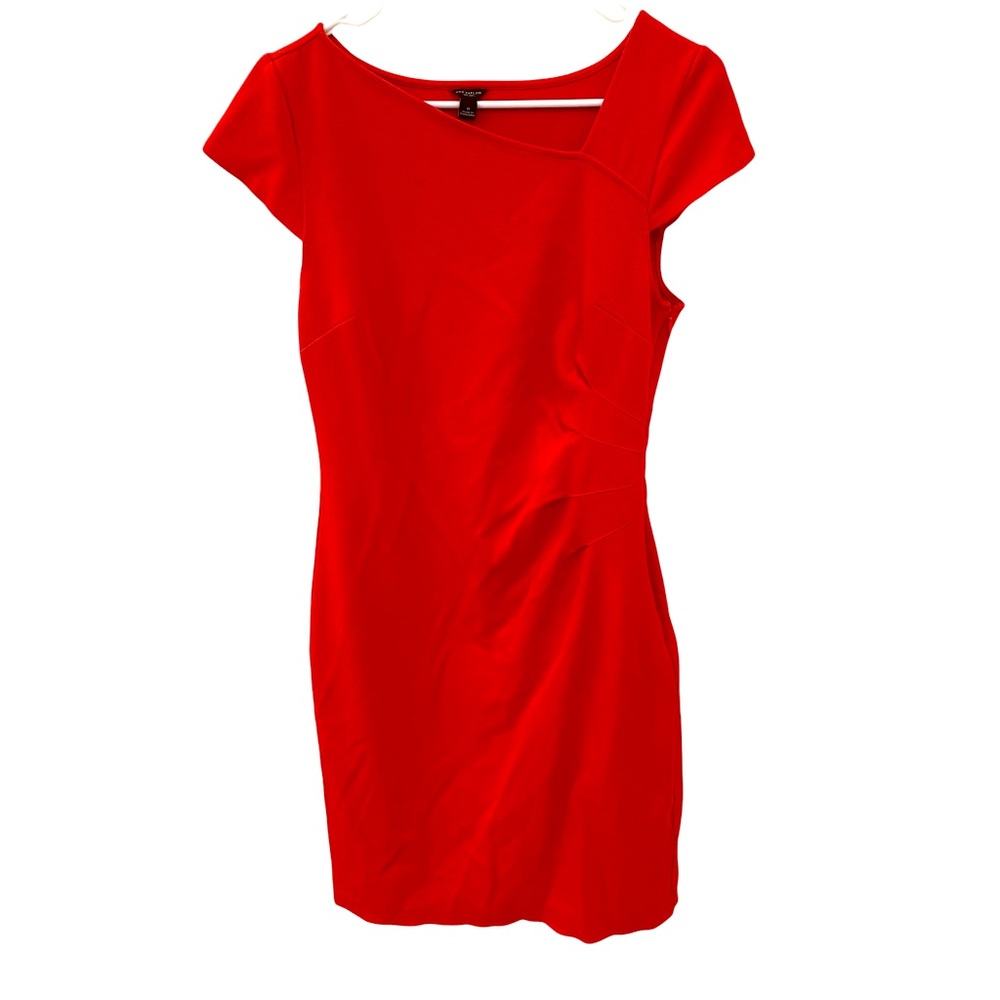 Ann Taylor size 8 Red Ruched Dress